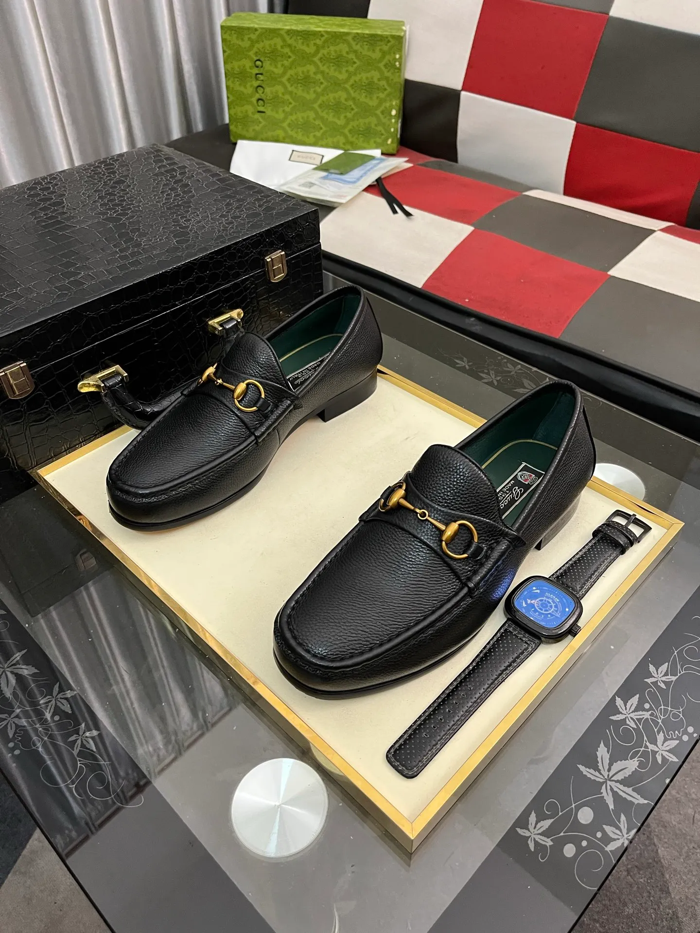Men's Men's Shoes 💰540⌚️⌚️【GUCCI】The most popular classic Gucci leather shoes. Synchronized with the official website, the upper is made of Italian first-layer cowhide ➕cowhide lining, with unique brand and unique craftsmanship. Highlighting the hot style of the new year. Stop hesitating, stop wandering, get it now. Digital: 38--444️⃣colors available